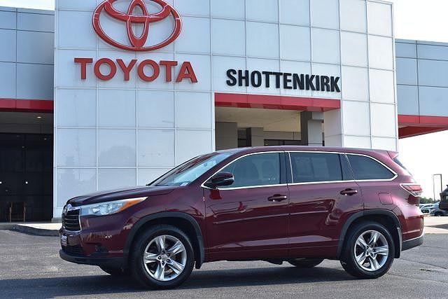 2016 TOYOTA Highlander