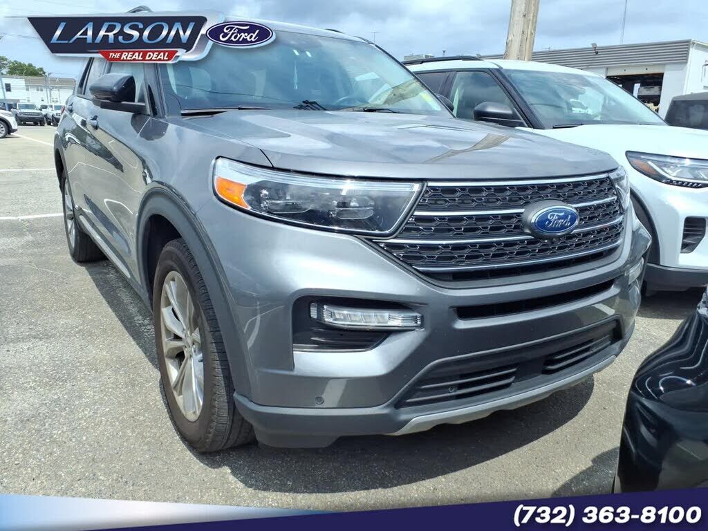 2024 FORD Explorer
