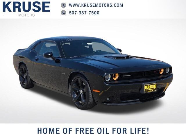 2016 DODGE Challenger