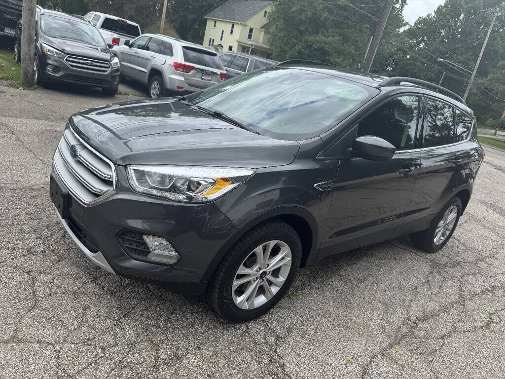 2018 FORD Escape