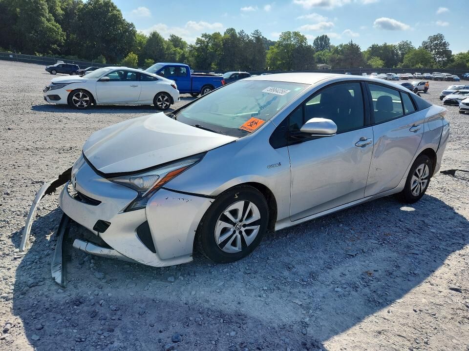 2016 TOYOTA PRIUS