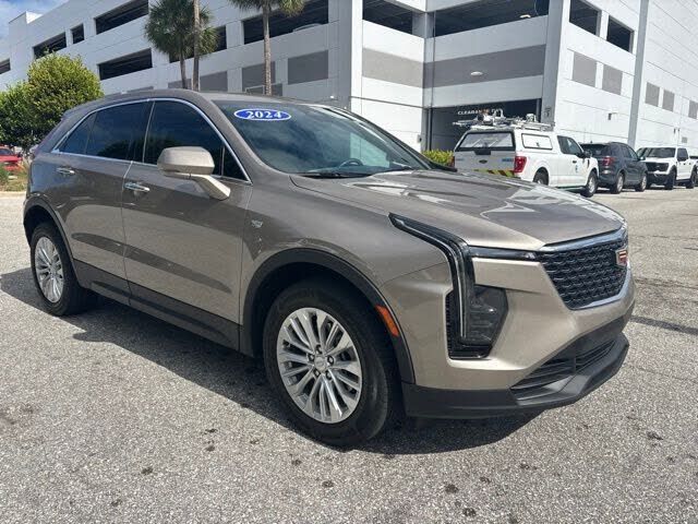 2024 CADILLAC XT4