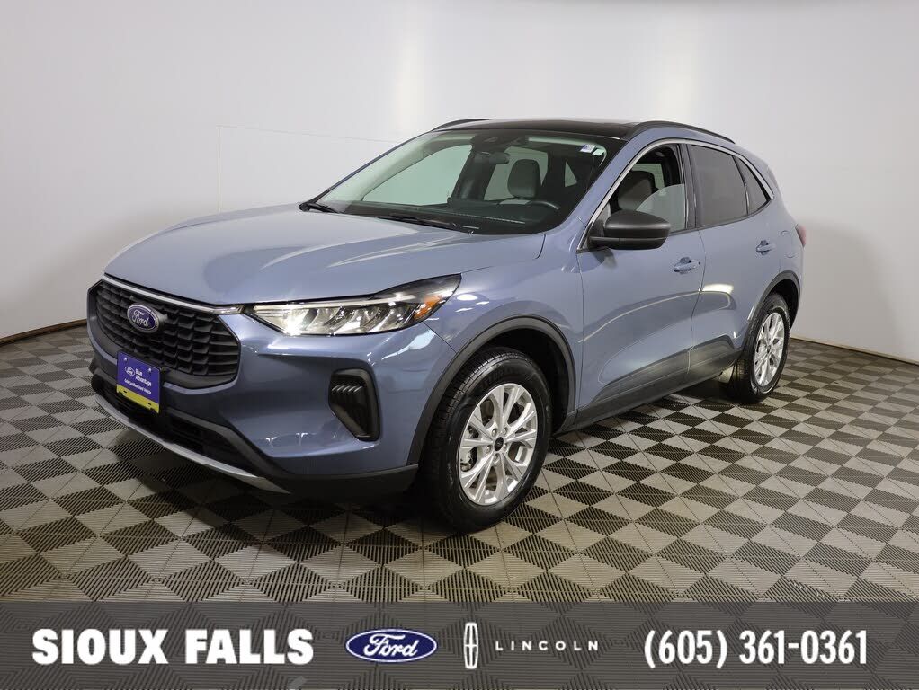 2024 FORD Escape
