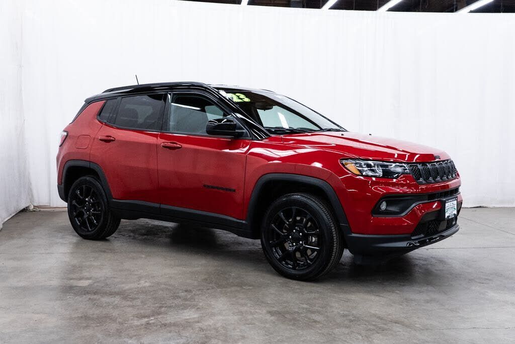 2023 JEEP Compass
