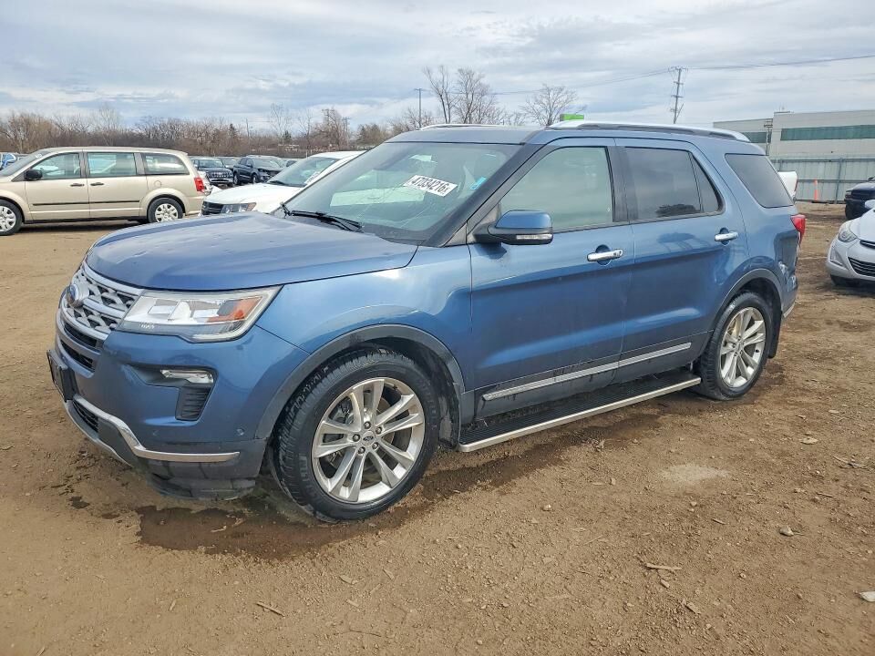 2018 FORD Explorer