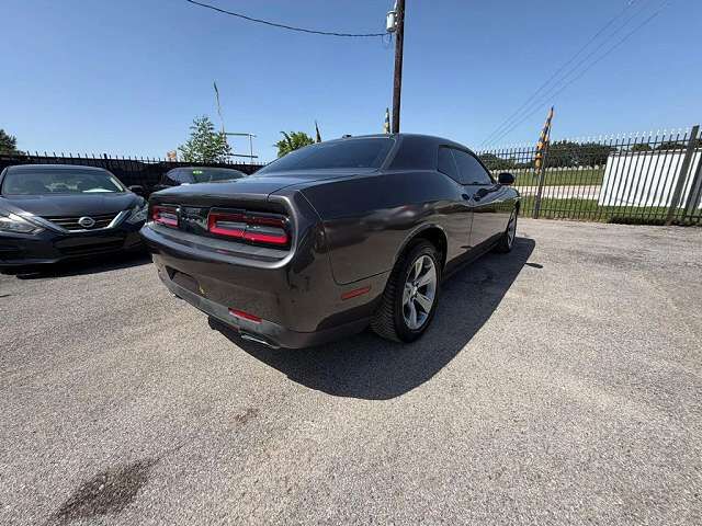 2016 DODGE Challenger