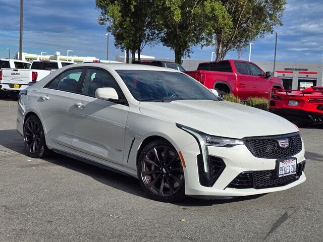 2023 CADILLAC CT4