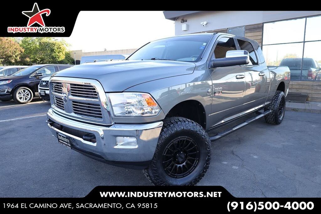 2011 DODGE Ram