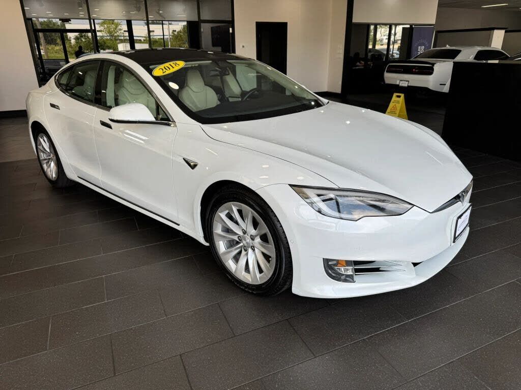2018 TESLA Model S