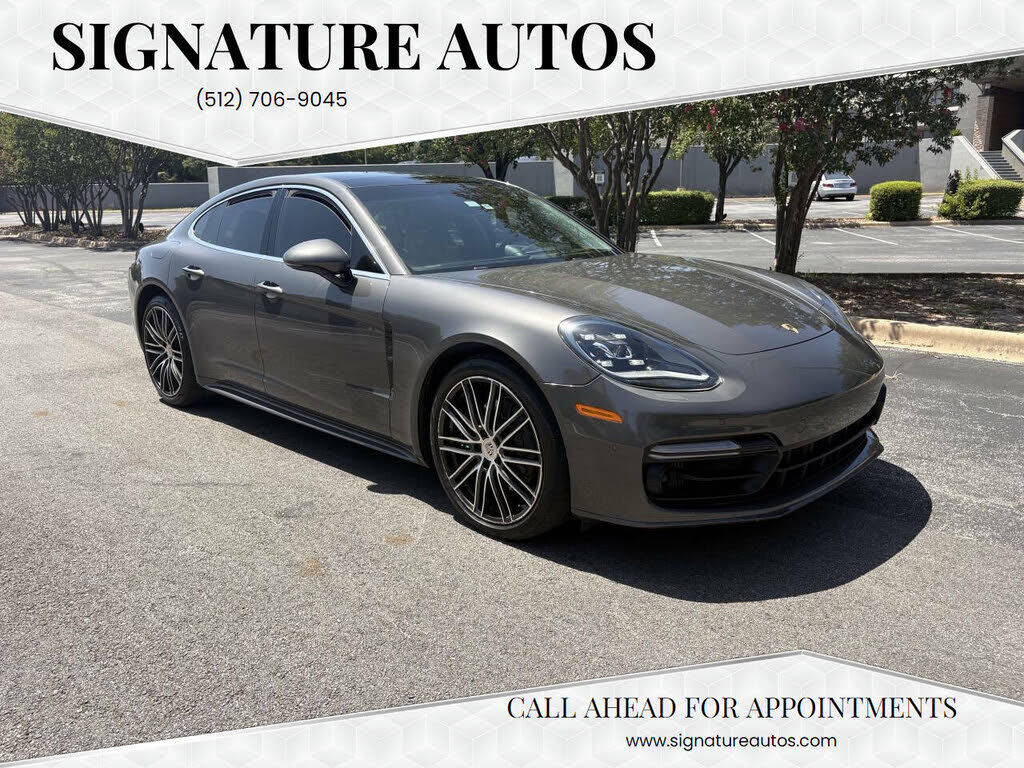 2017 PORSCHE Panamera