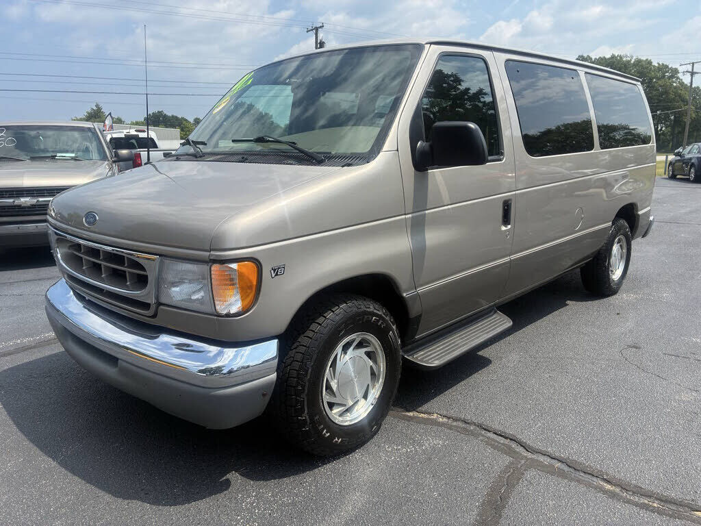 2001 FORD E-150