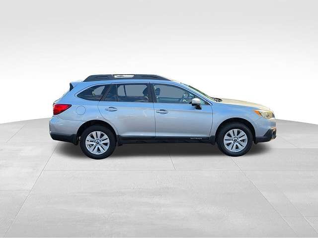 2015 SUBARU Outback