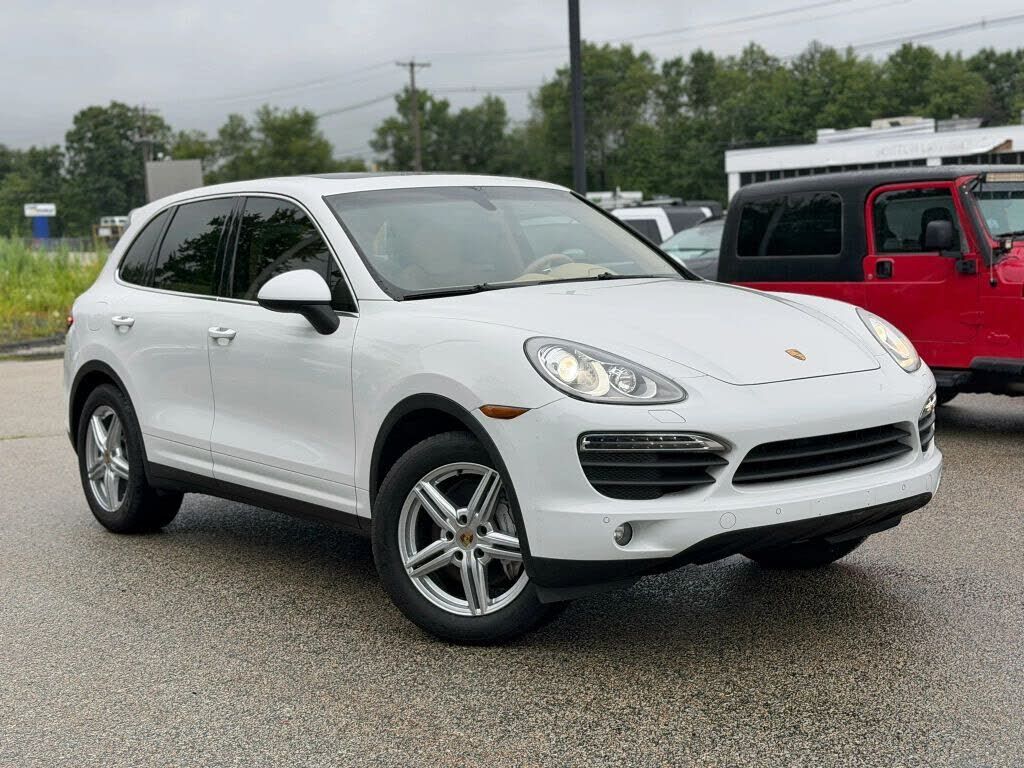 2014 PORSCHE Cayenne