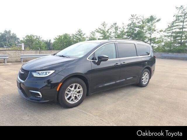 2022 CHRYSLER Pacifica