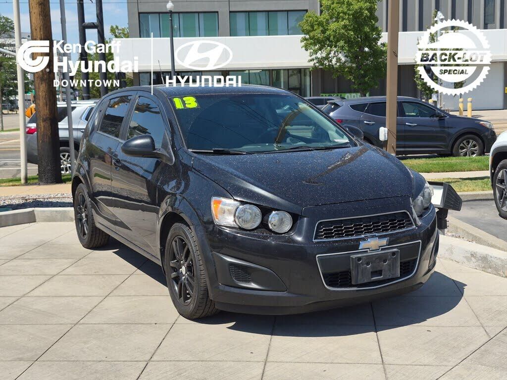 2013 CHEVROLET Sonic