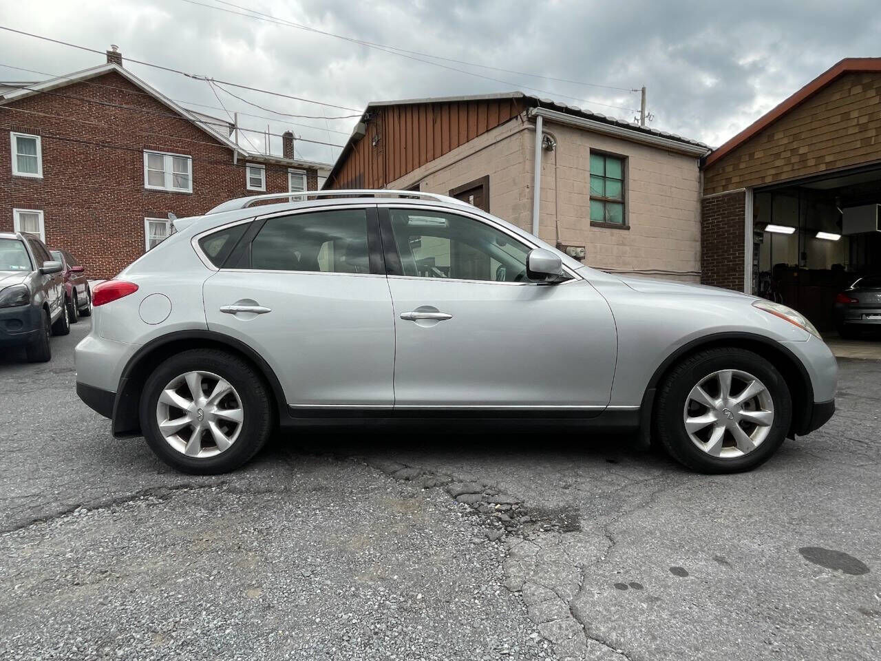 2009 INFINITI EX35