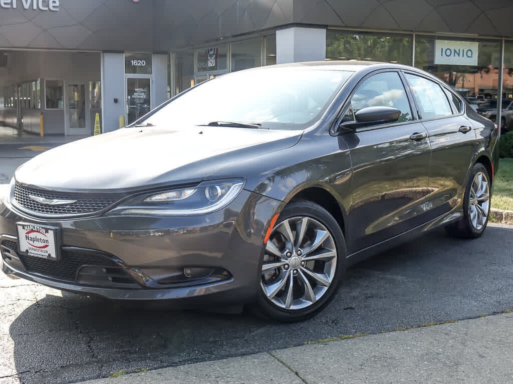 2015 CHRYSLER 200