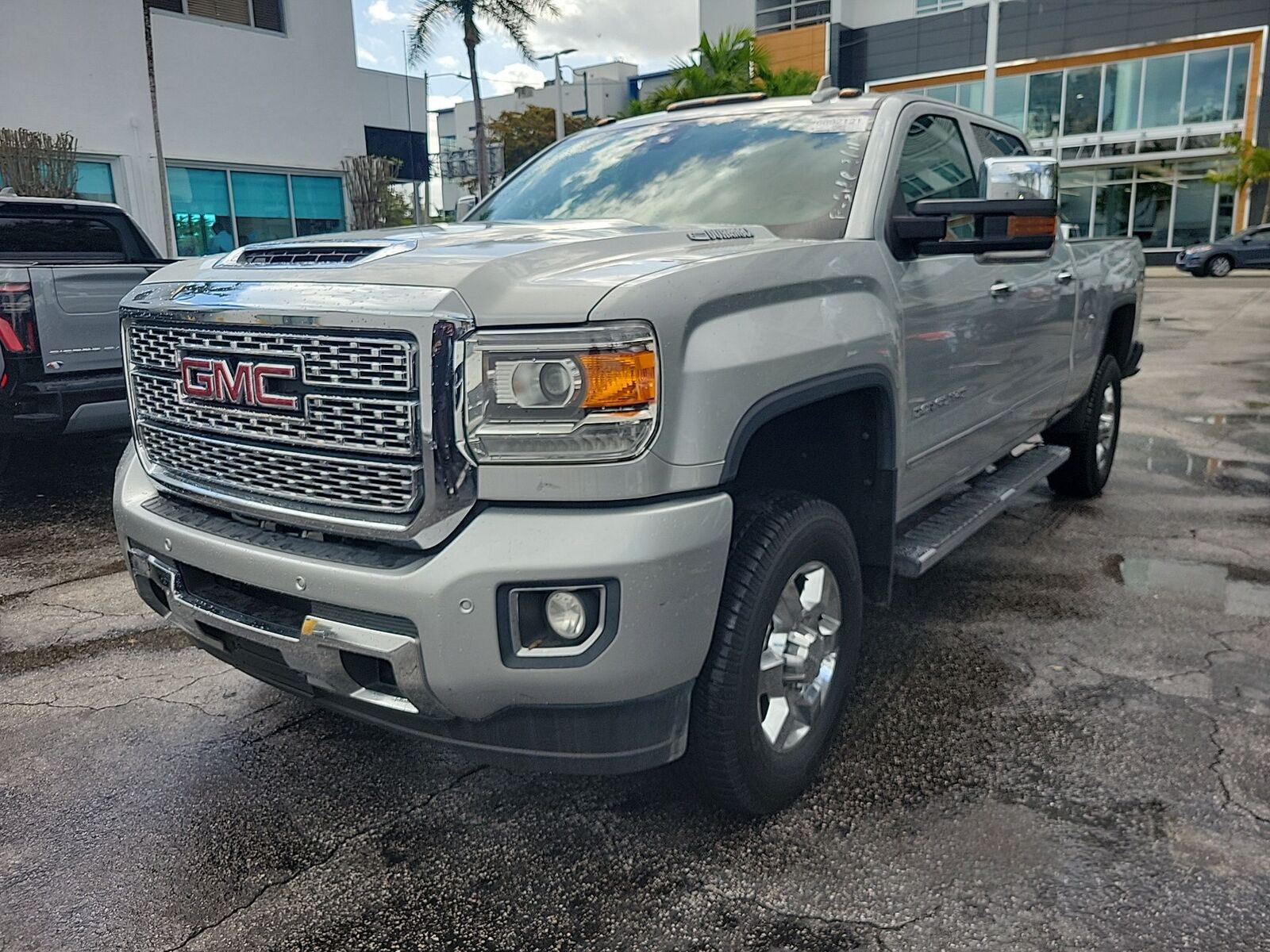 2018 GMC Sierra