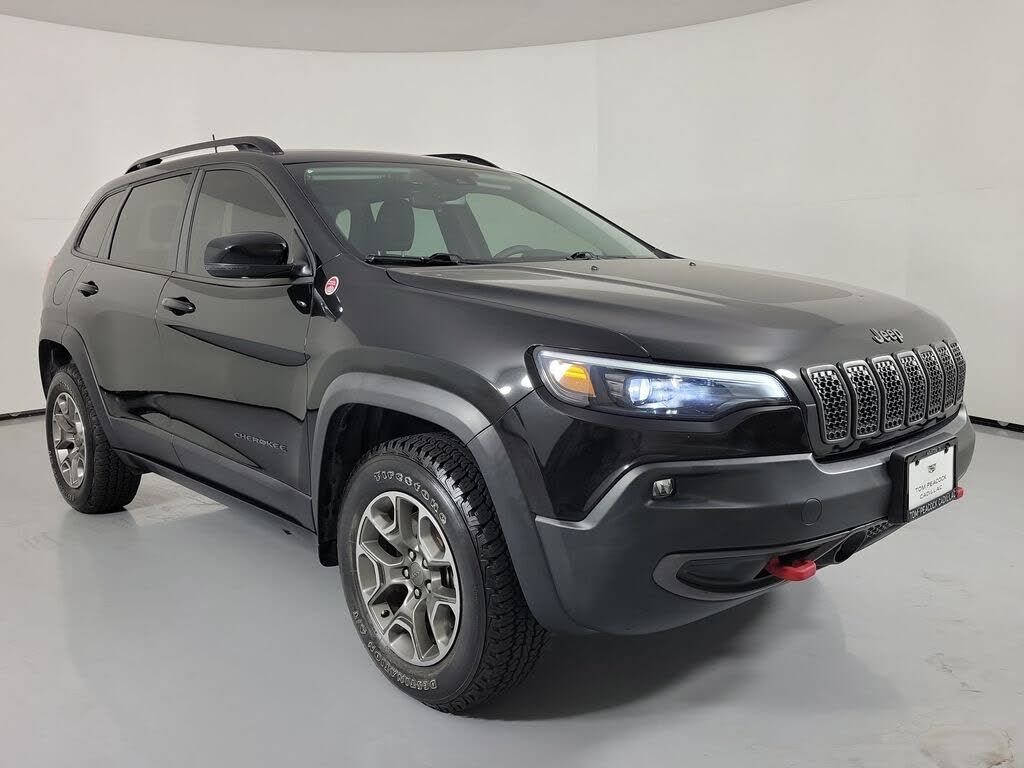 2022 JEEP Cherokee