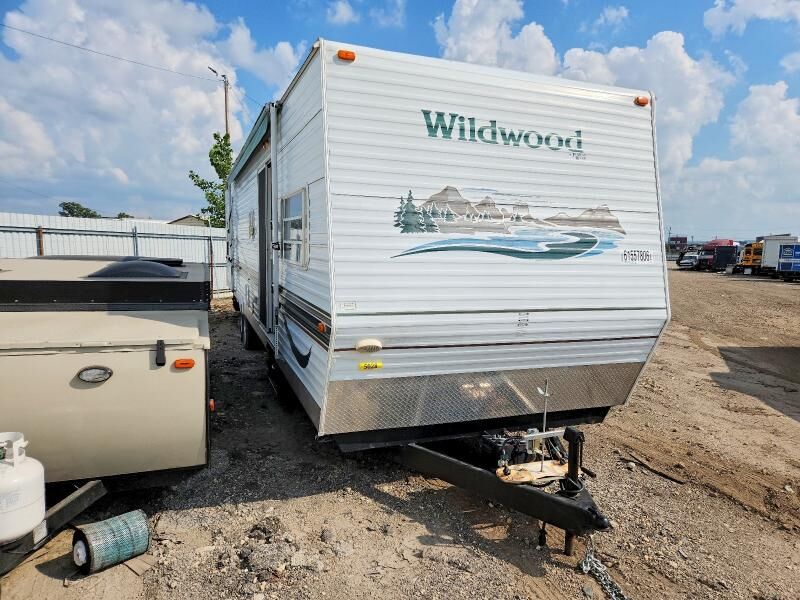 2005 FOREST RIVER Wildwood towables