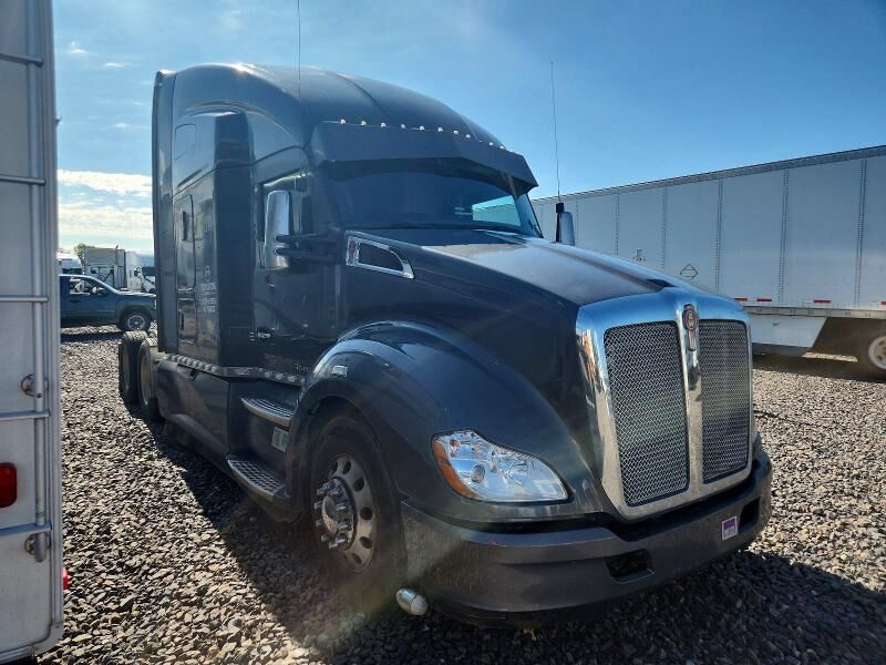 2019 KENWORTH T680