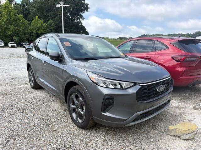 2024 FORD Escape