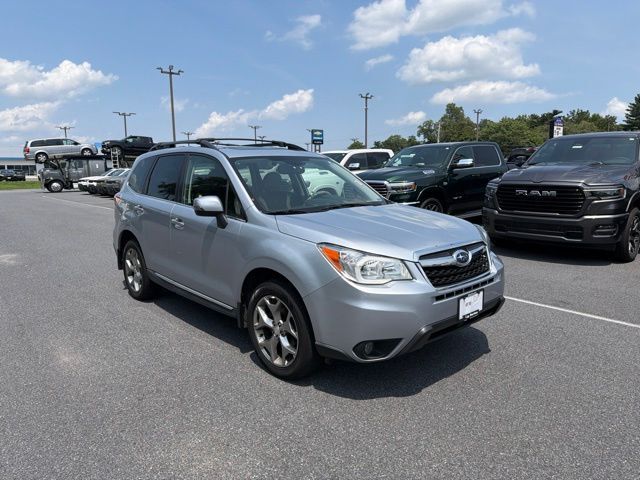 2016 SUBARU Forester