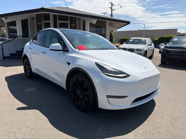 2022 TESLA Model Y