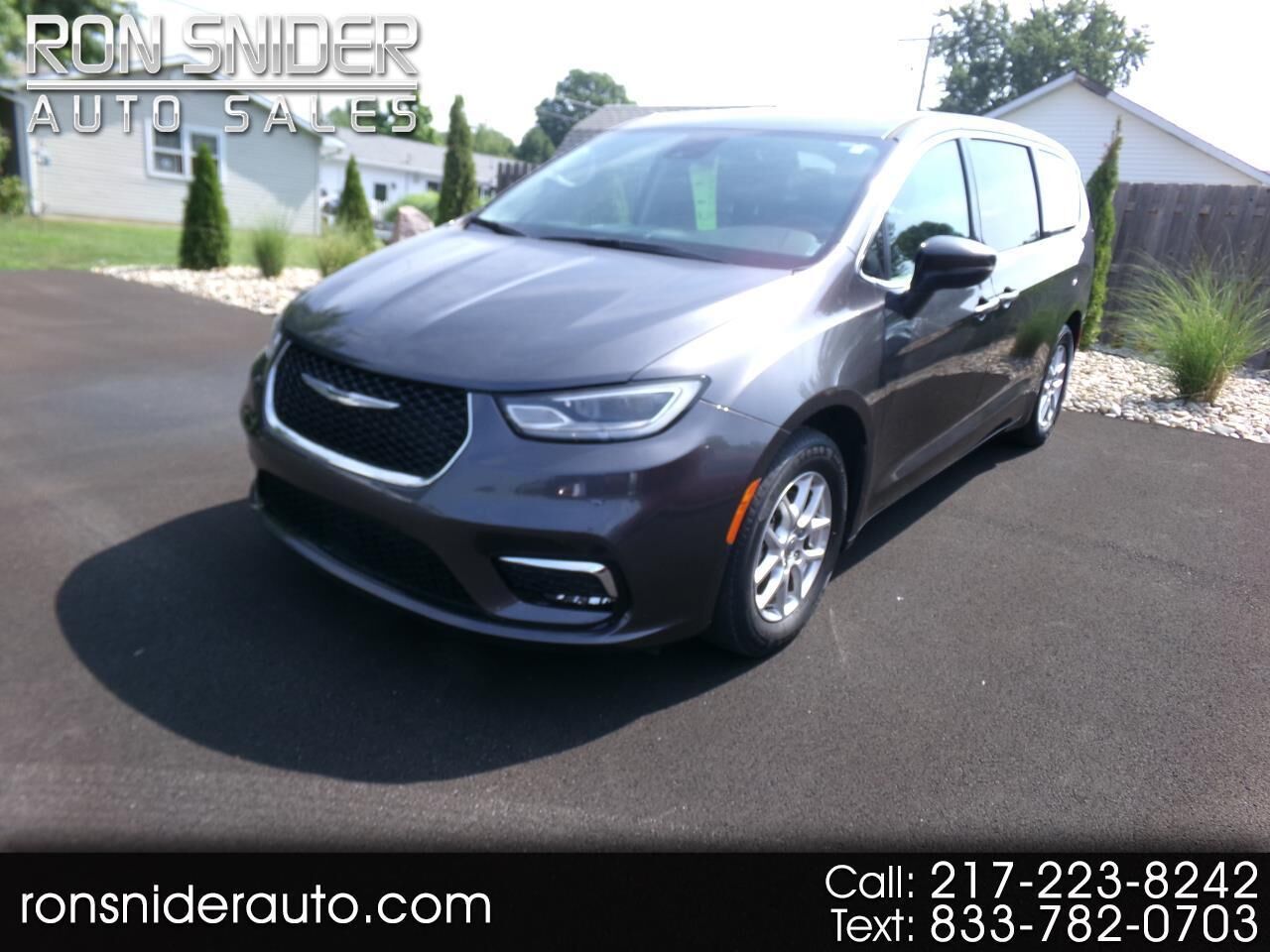 2023 CHRYSLER Pacifica