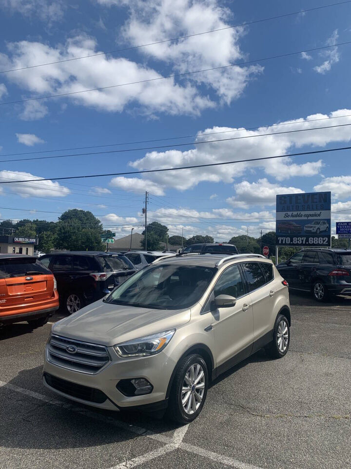 2017 FORD Escape