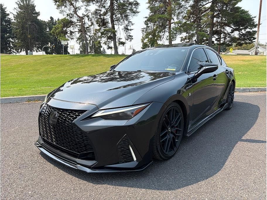 2021 LEXUS IS
