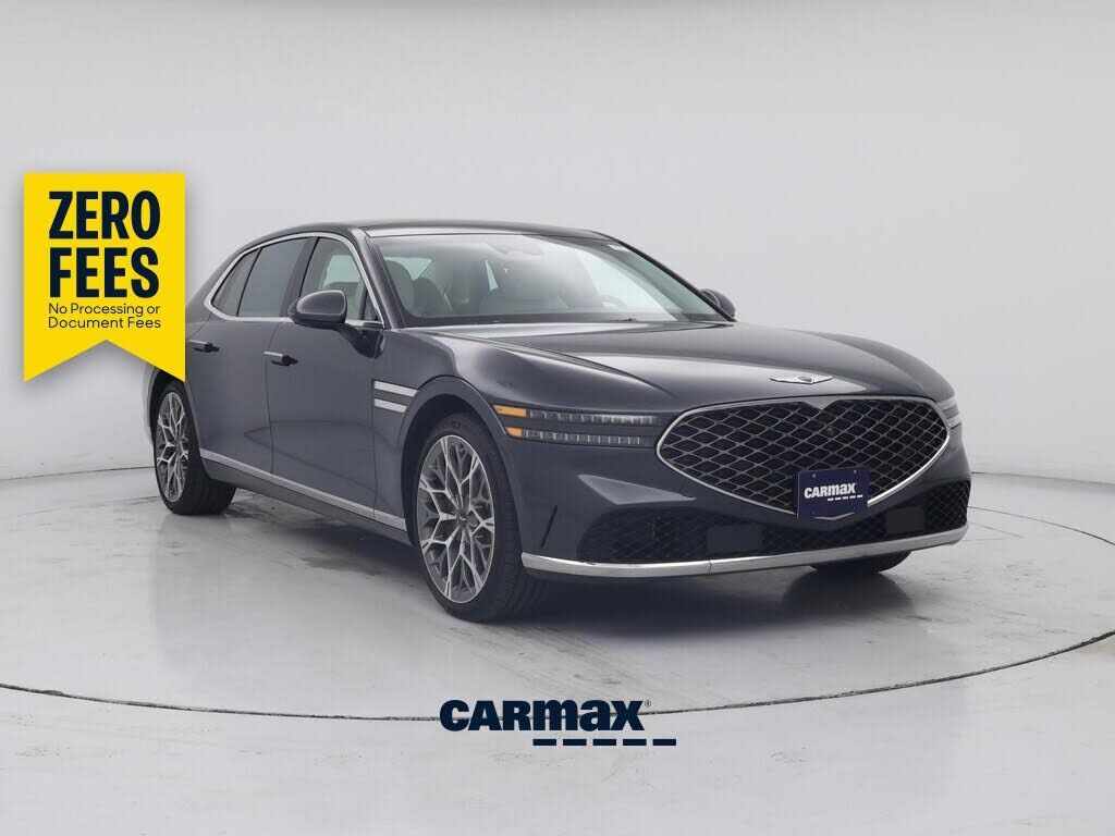 2023 GENESIS G90