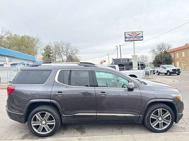 2017 GMC Acadia