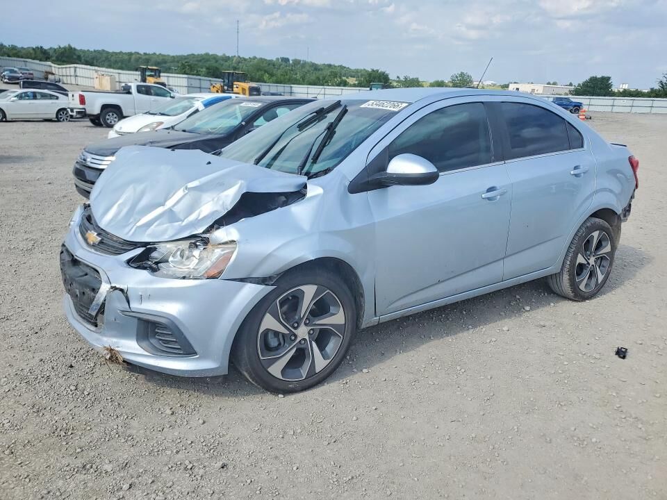 2017 CHEVROLET Sonic