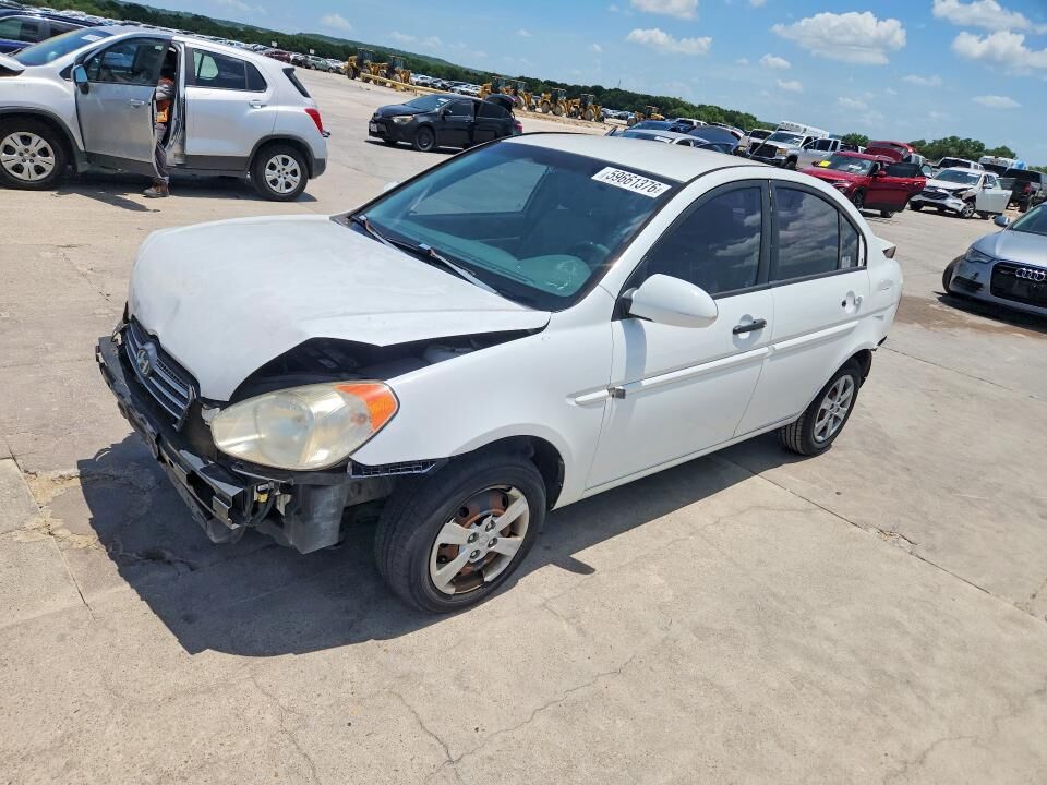 2008 HYUNDAI Accent