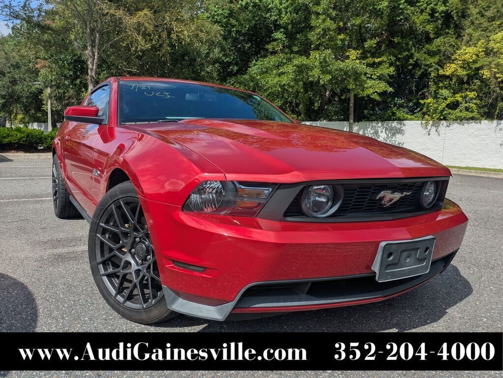2011 FORD Mustang