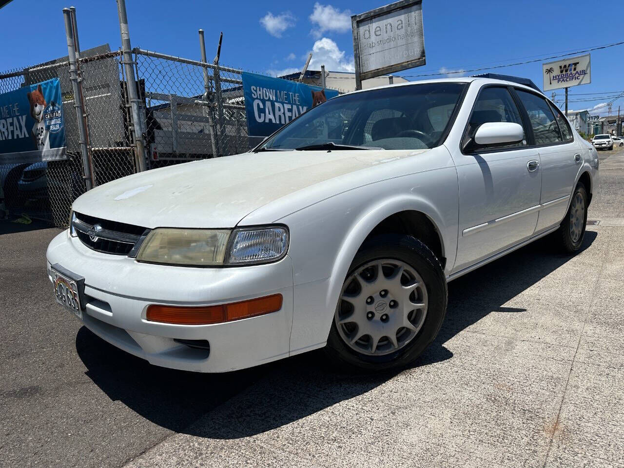 1997 NISSAN Maxima