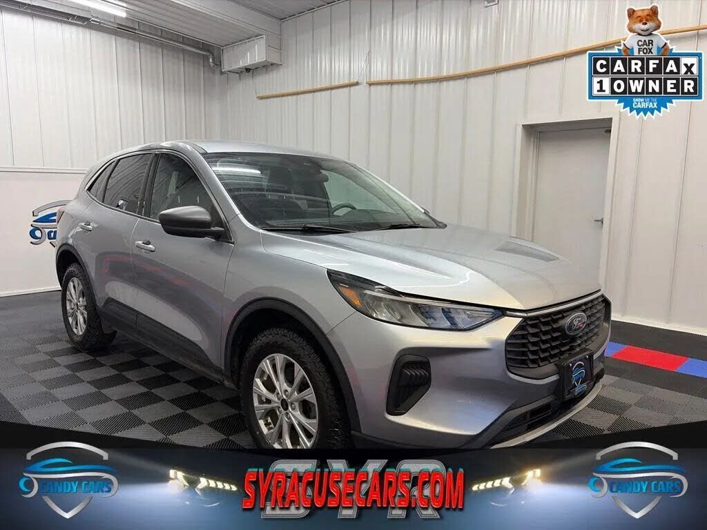 2023 FORD Escape