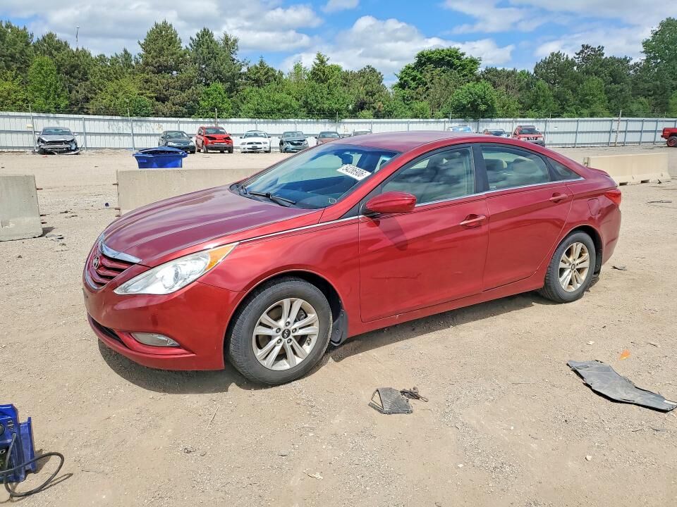 2013 HYUNDAI Sonata