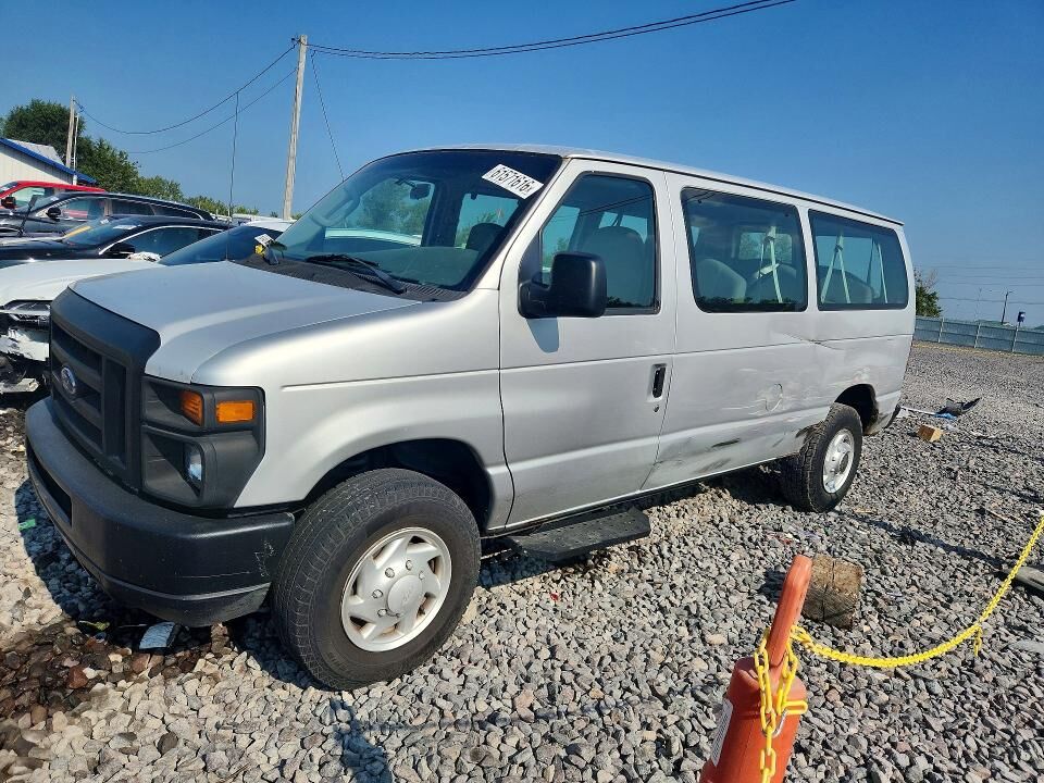 2008 FORD E-350