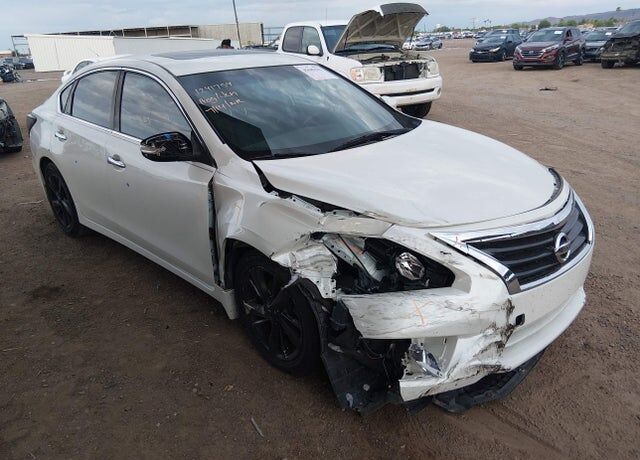 2014 NISSAN Altima