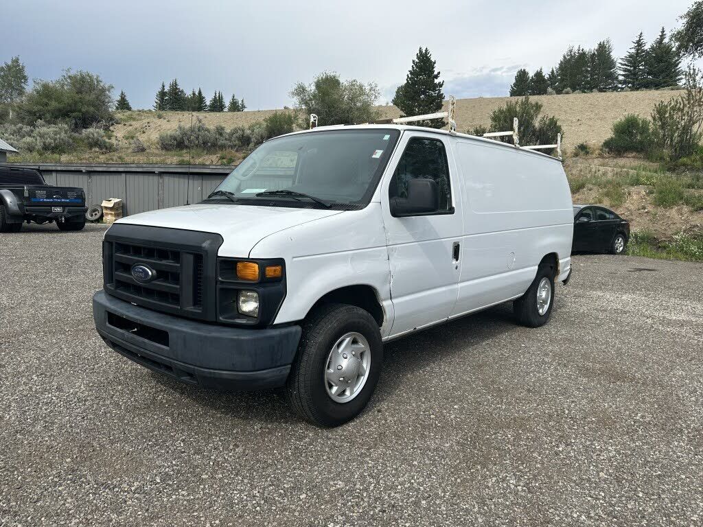 2011 FORD E-150