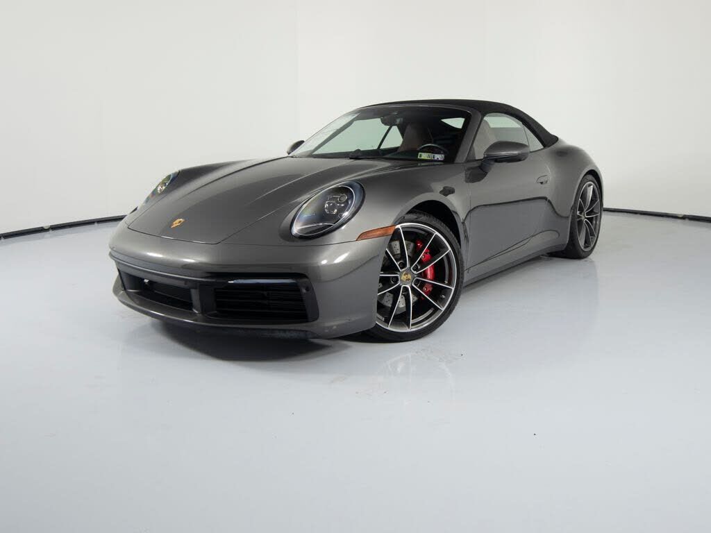 2022 PORSCHE 911