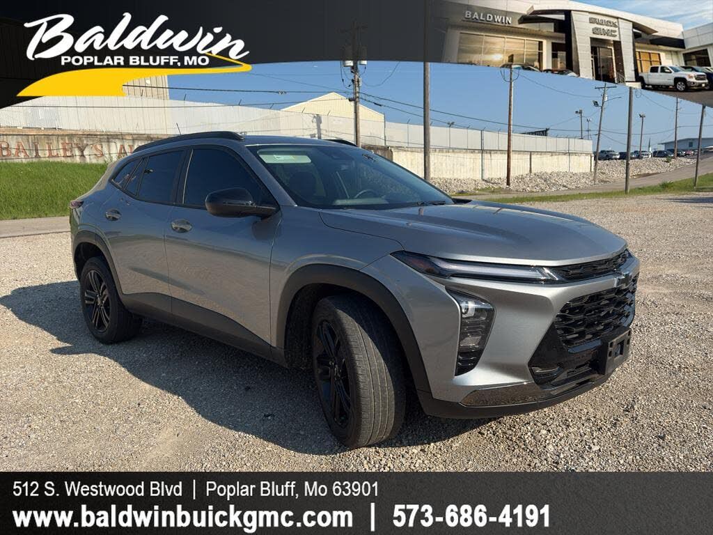 2025 CHEVROLET Trax