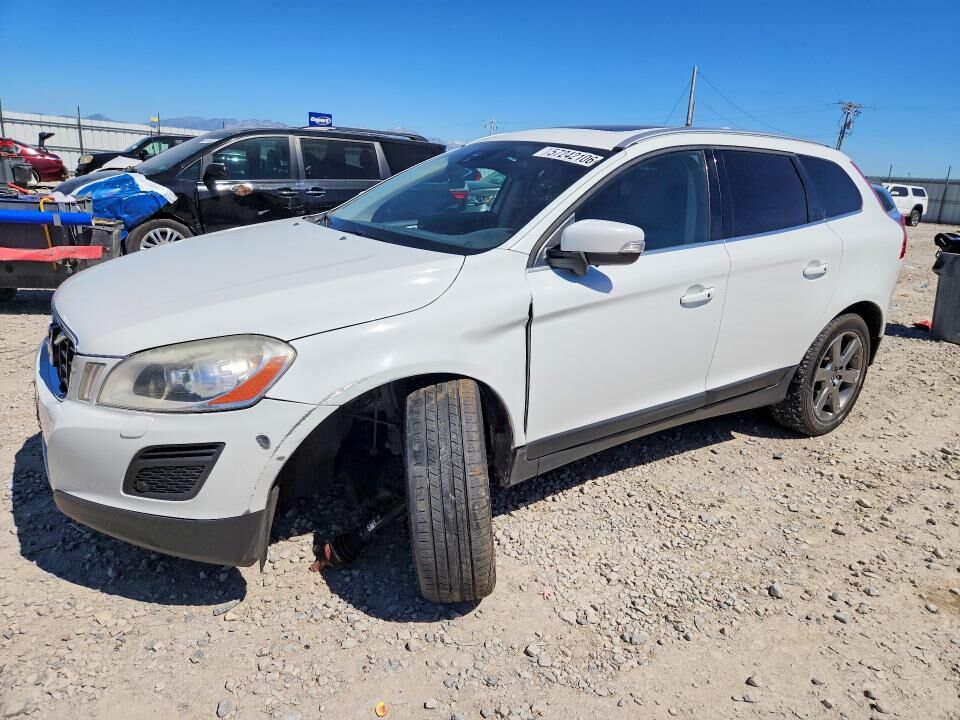 2013 VOLVO XC60