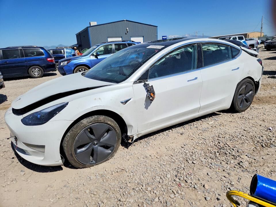 2019 TESLA Model 3