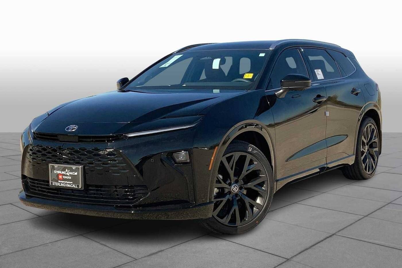 2025 TOYOTA Crown Signia