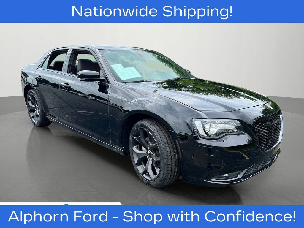 2023 CHRYSLER 300