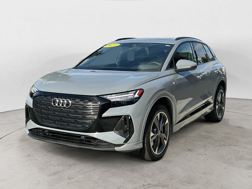 2023 AUDI Q4