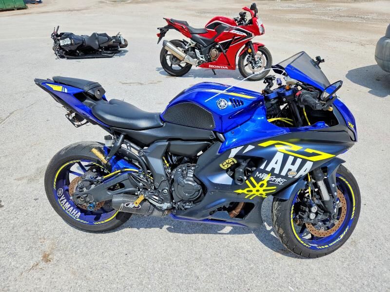 2022 YAMAHA YZF